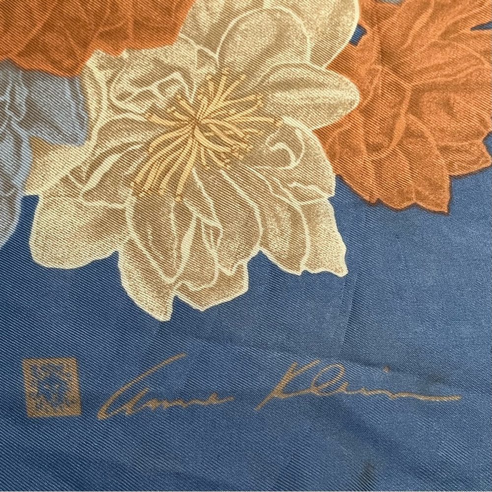 Vintage 1980's Anne Klein Signature Logo Silk Scarf Floral Hand Rolled Hem Japan - Picture 2 of 10